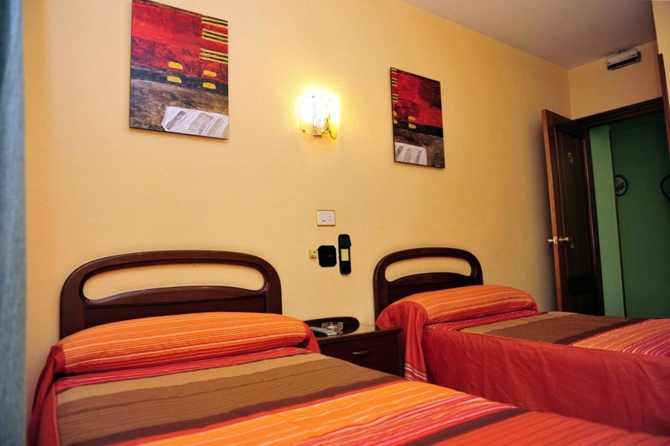 Pension Ariz Basauri Buitenkant foto